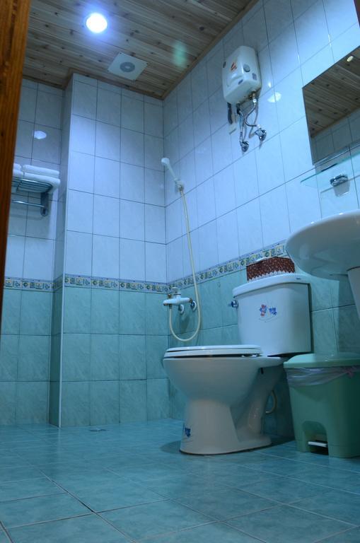 Jia Yuan Homestay Hengchun Exterior photo