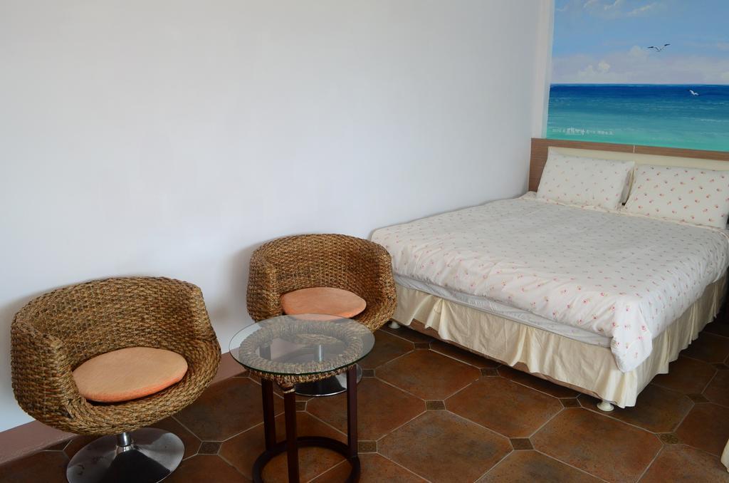 Jia Yuan Homestay Hengchun Exterior photo